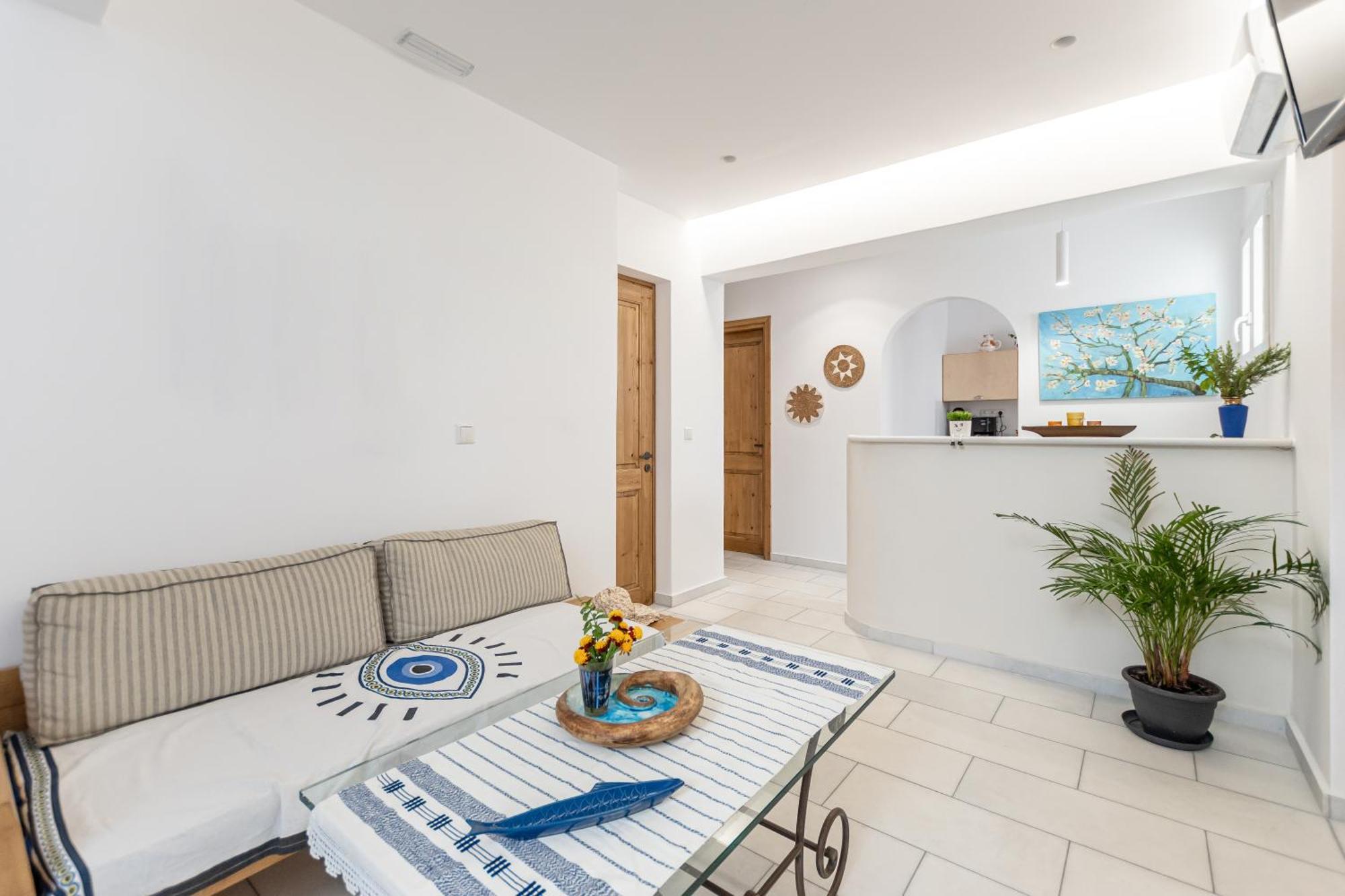 Naxos City Galazia Boutique Apartments מראה חיצוני תמונה