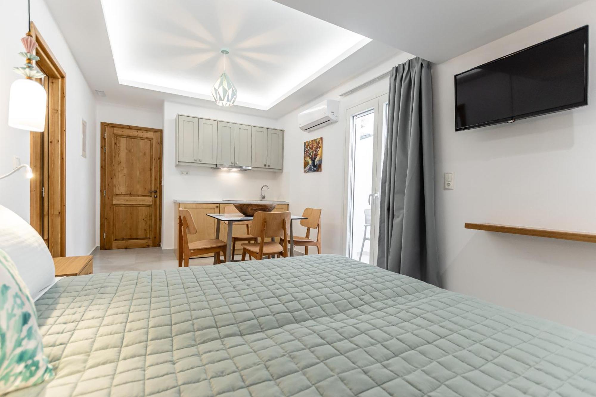 Naxos City Galazia Boutique Apartments מראה חיצוני תמונה